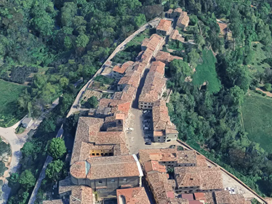 Immagine 4 di Porzione di casa in vendita  in Via Famiglia Masini a Mombaroccio