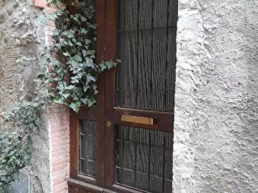 Immagine 3 di Porzione di casa in vendita  in Via Famiglia Masini a Mombaroccio
