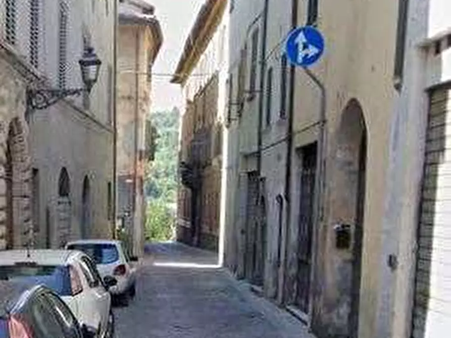 Immagine 4 di Appartamento in vendita  in Via Angel Dalfuoco a Pergola