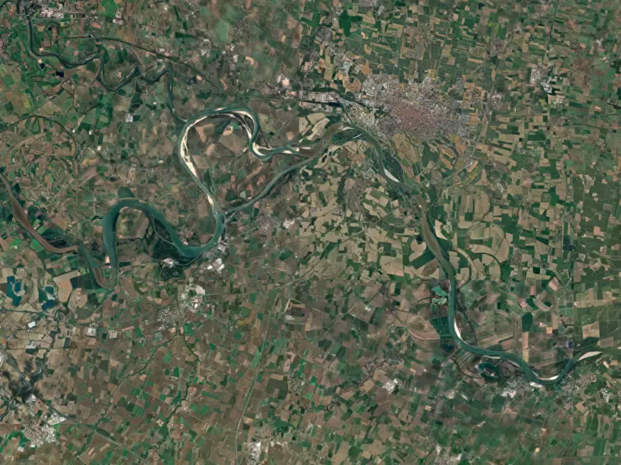 Immagine 9 di Casa indipendente in vendita  in Via Enrico Fermi  a Monticelli D'ongina