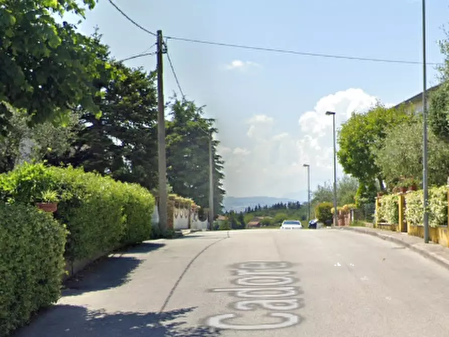 Immagine 6 di Garage in vendita  in Viale Cadore a Cartoceto