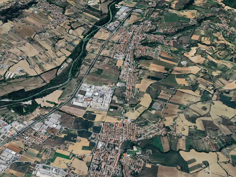 Immagine 9 di Garage in vendita  in Viale Cadore a Cartoceto