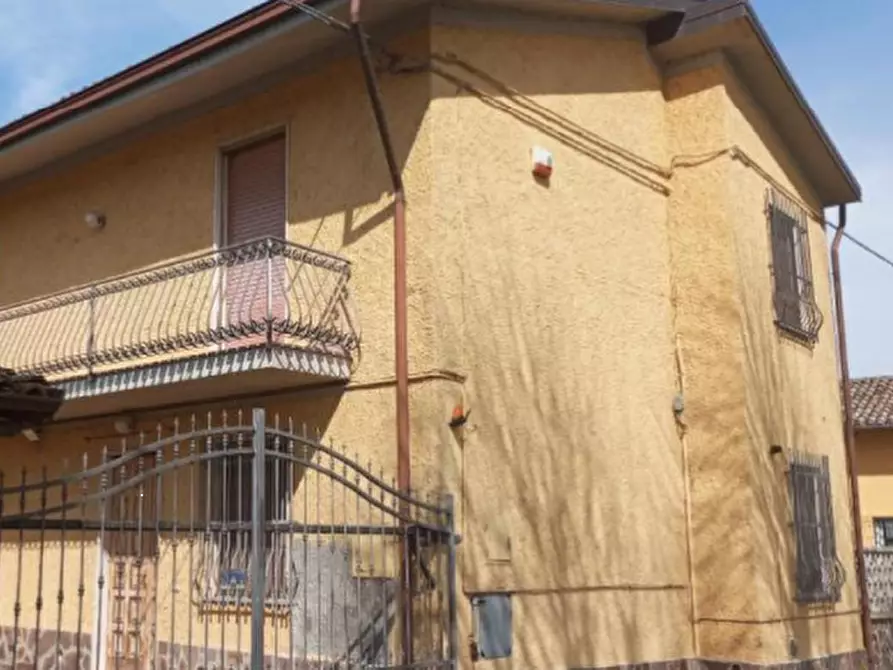 Immagine 3 di Casa bifamiliare in vendita  in Localita' Pievetta a Castel San Giovanni