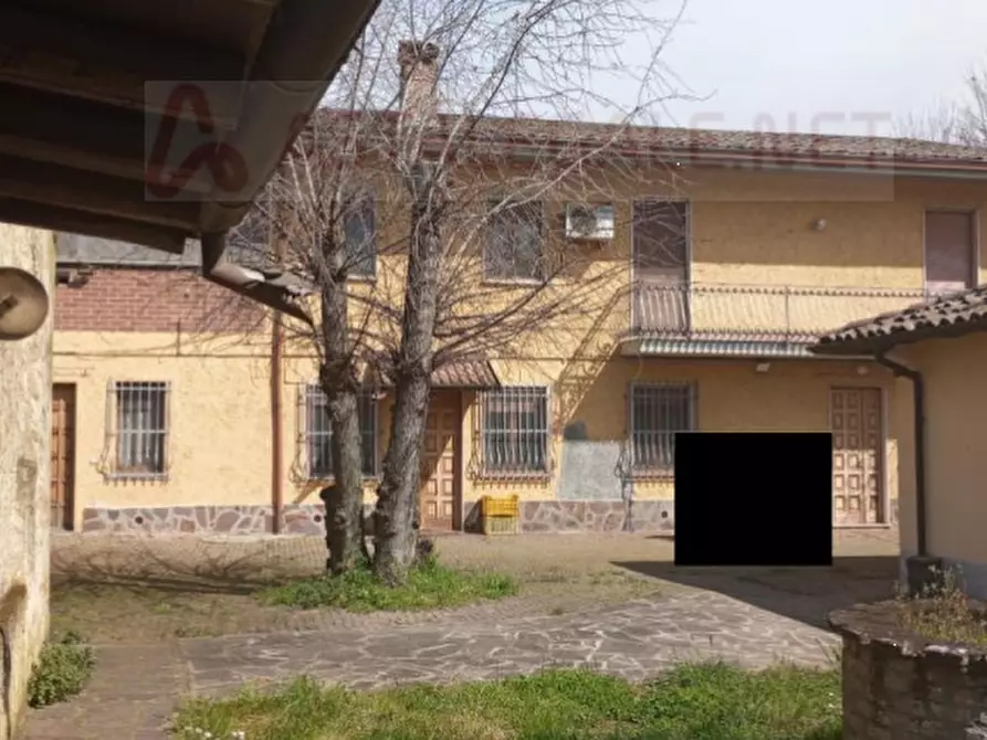 Immagine 4 di Casa bifamiliare in vendita  in Localita' Pievetta a Castel San Giovanni