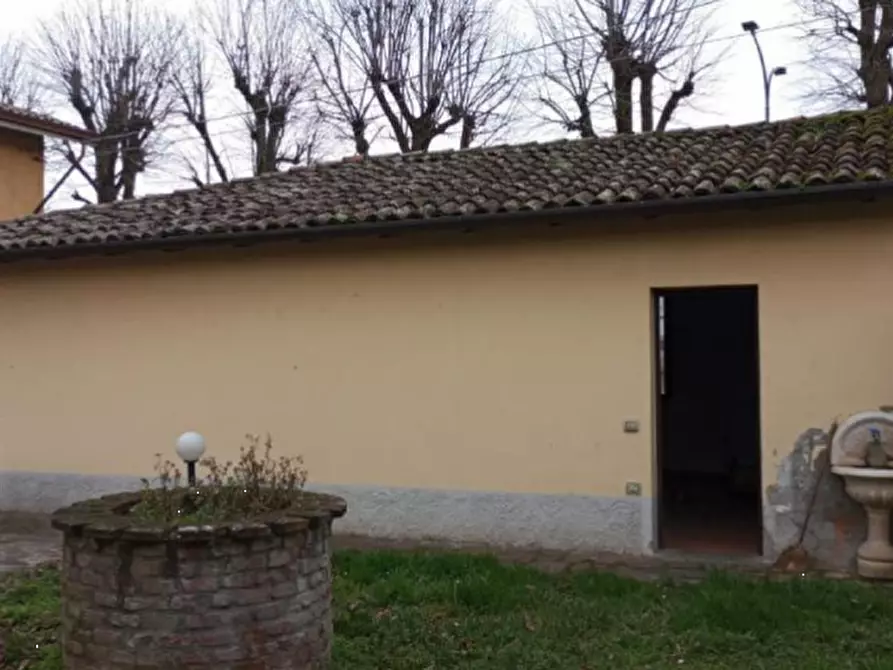 Immagine 7 di Casa bifamiliare in vendita  in Localita' Pievetta a Castel San Giovanni