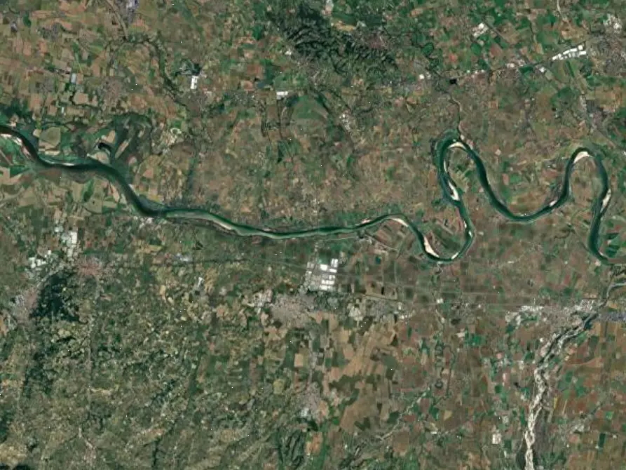 Immagine 4 di Negozio in vendita  in Localita' Dogana Po a Castel San Giovanni