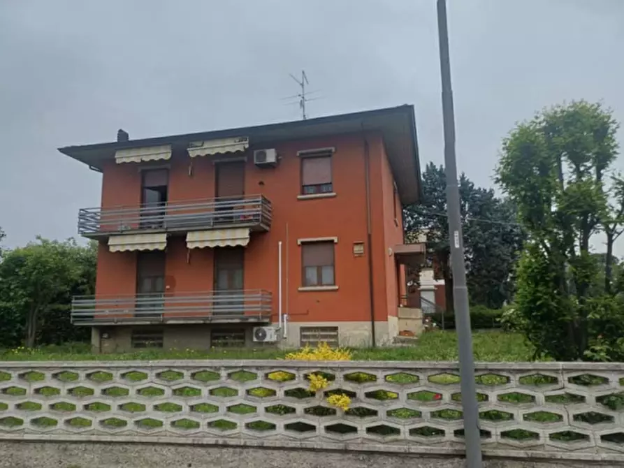 Immagine 1 di Appartamento in vendita  in Via Don Francesco Mazzocchi a Castel San Giovanni