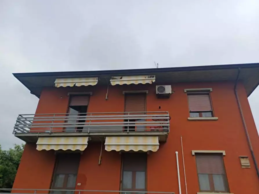 Immagine 3 di Appartamento in vendita  in Via Don Francesco Mazzocchi a Castel San Giovanni