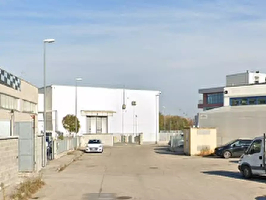 Immagine 6 di Capannone industriale in vendita  in Via della Canapa a Cento
