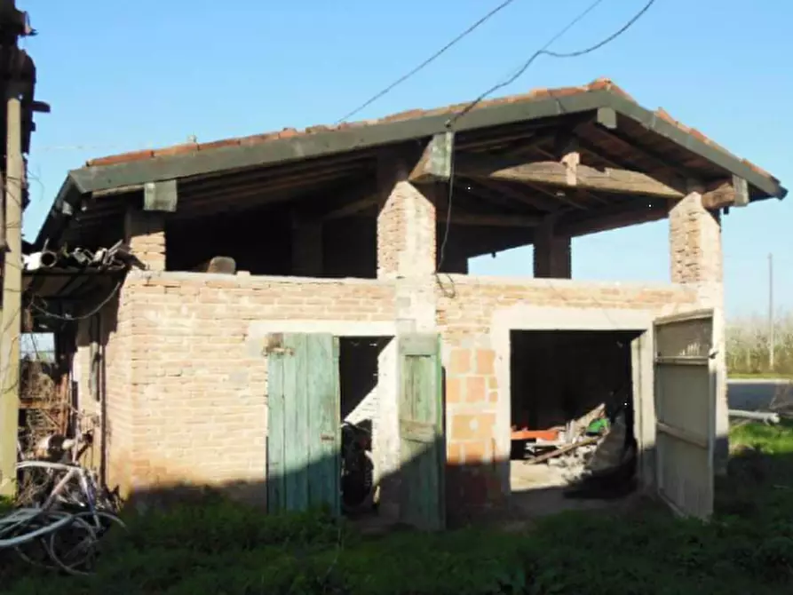 Immagine 4 di Rustico / casale in vendita  in Via Galliera a Poggio Renatico