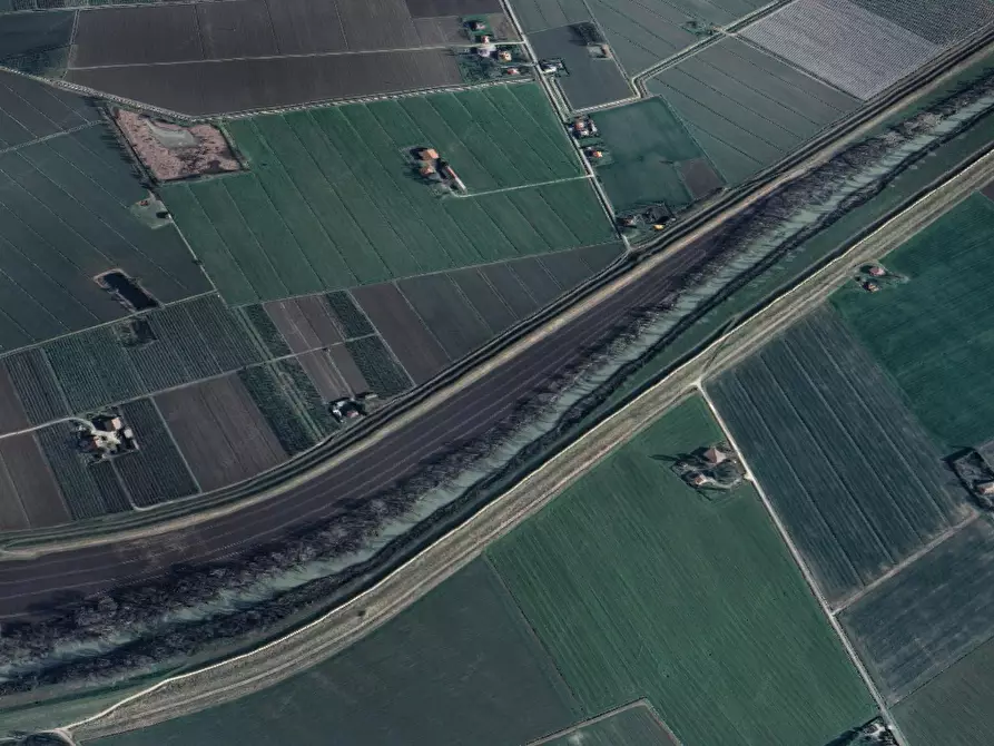 Immagine 12 di Rustico / casale in vendita  in Via Galliera a Poggio Renatico