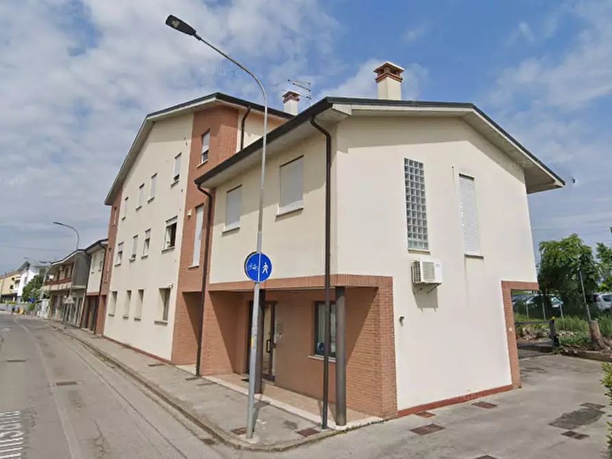 Immagine 2 di Appartamento in vendita  in Via Camisana a Torri Di Quartesolo