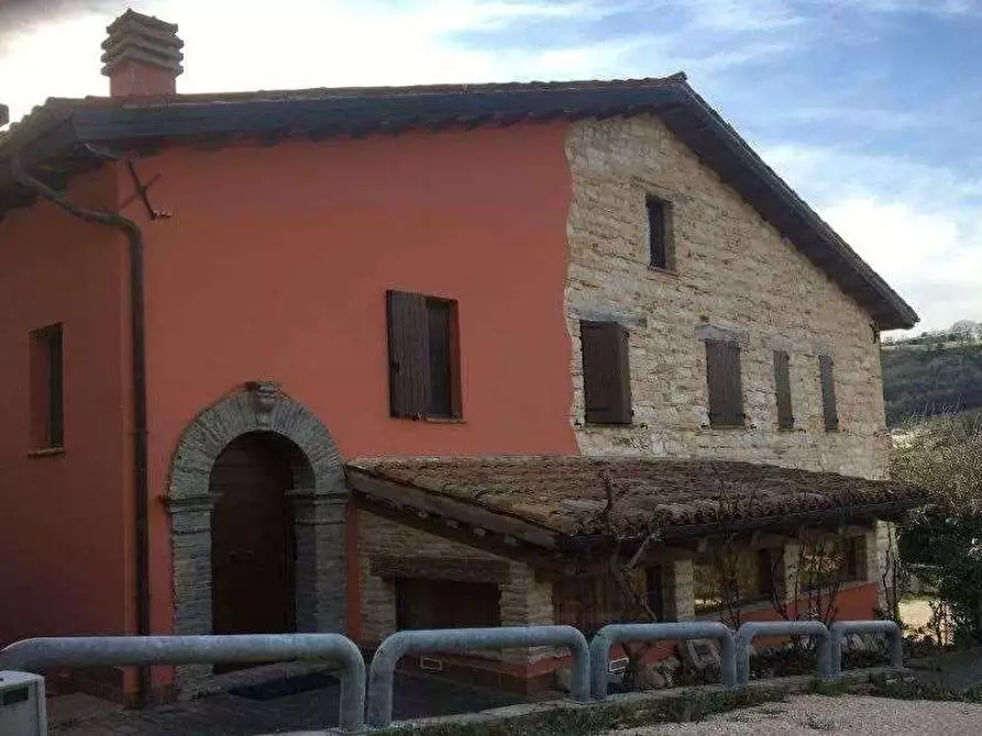 Immagine 7 di Azienda agricola in vendita  in Località Valrea a Pergola