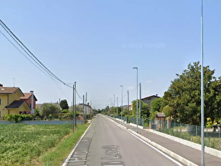Immagine 3 di Terreno agricolo in vendita  in Via Lova a Campolongo Maggiore
