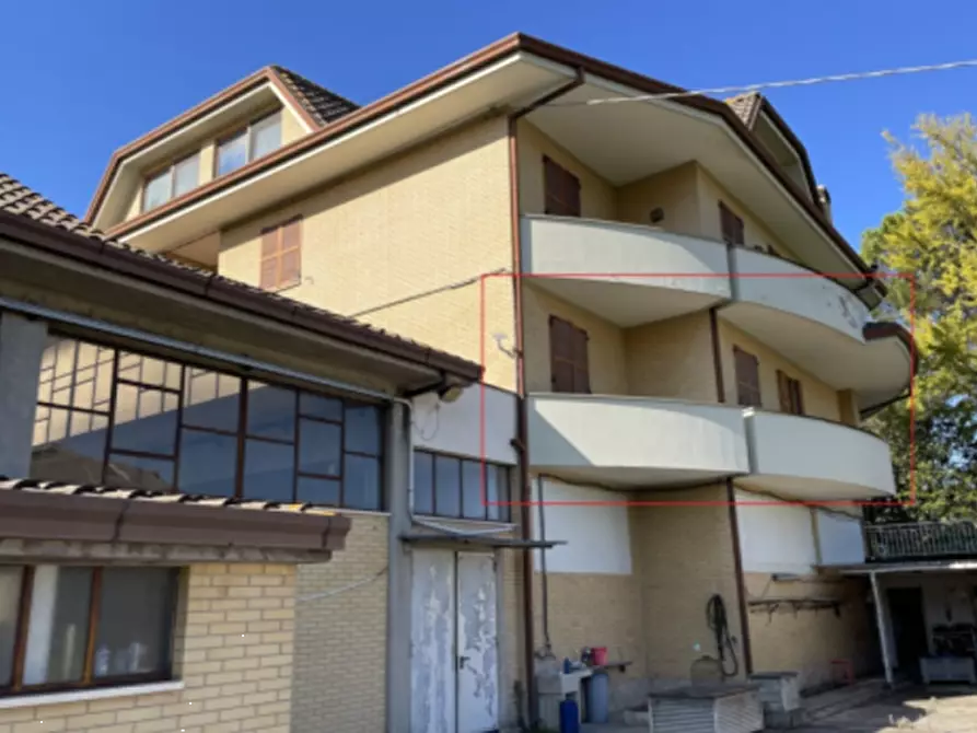 Immagine 4 di Capannone industriale in vendita  in Via Raffaello Sanzio a Monterubbiano