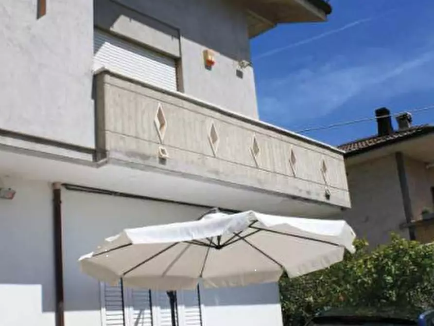 Immagine 3 di Appartamento in vendita  in Via Liguria a Montegiorgio