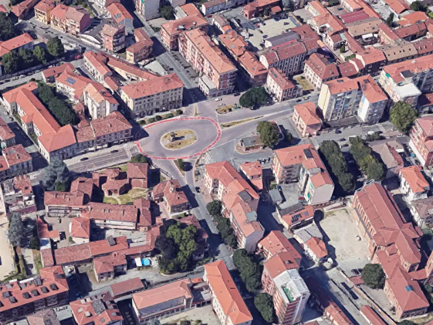 Immagine 20 di Stabile in vendita  in Via Giuseppe Bocca a Asti