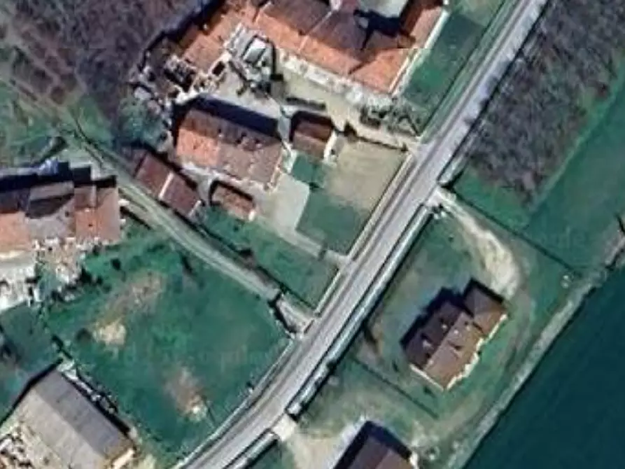 Immagine 2 di Casa indipendente in vendita  in Via Maestra a Portacomaro