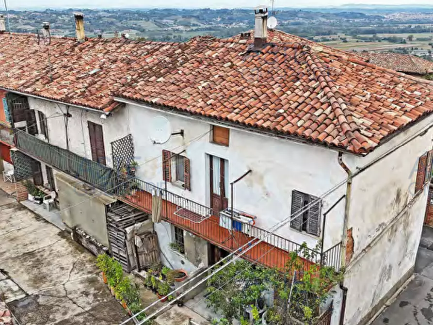 Immagine 2 di Casa indipendente in vendita  in Via Rocchette a Isola D'asti