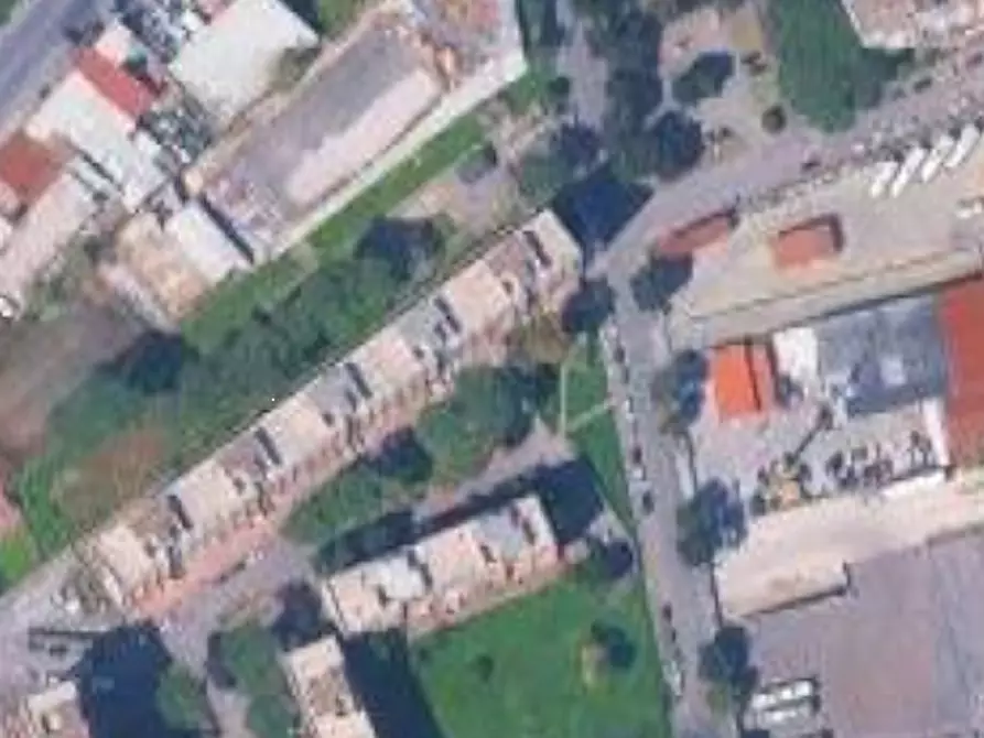 Immagine 7 di Garage in vendita  in Via di Grotta di Gregna a Roma