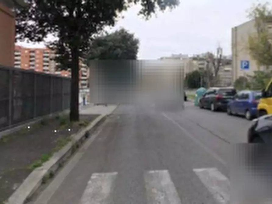 Immagine 6 di Garage in vendita  in Via di Grotta di Gregna a Roma