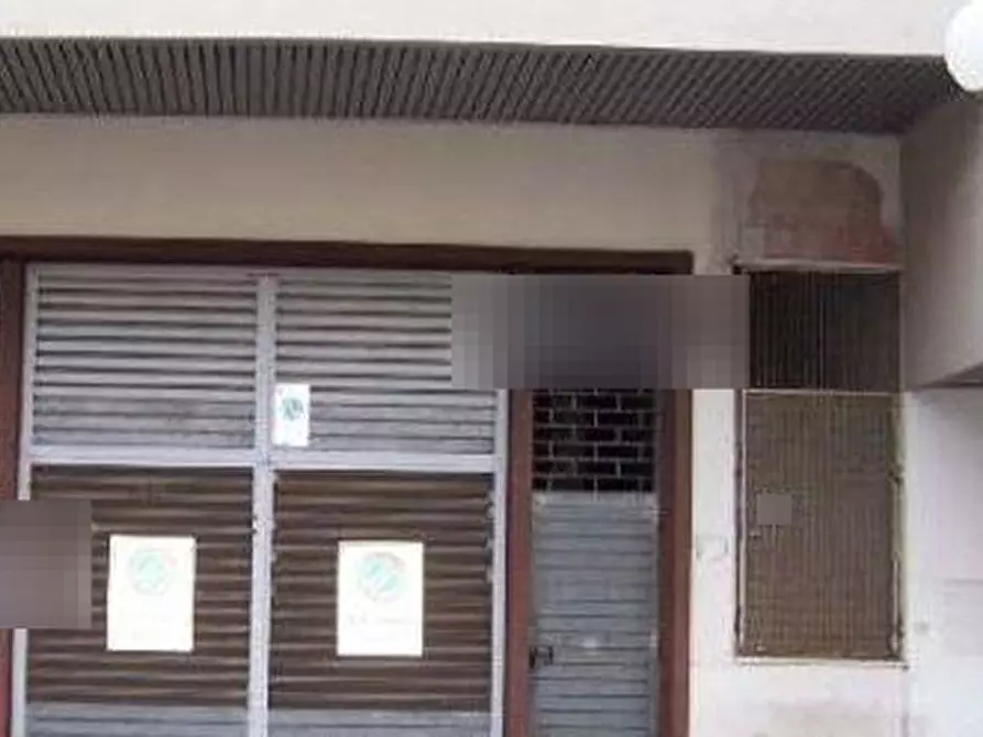 Immagine 5 di Garage in vendita  in Via XXIV Maggio  a Velletri