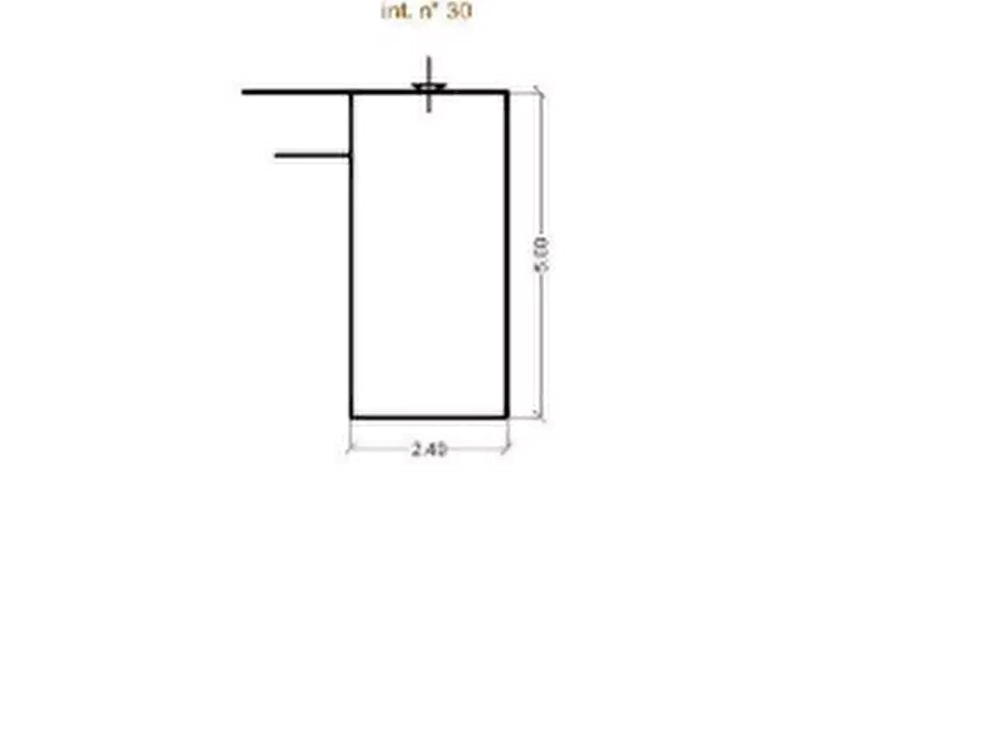 Immagine 7 di Garage in vendita  in Via XXIV Maggio  a Velletri