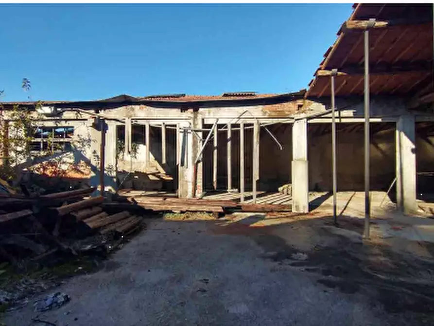 Immagine 6 di Capannone industriale in vendita  in Via Pieve a Guastalla