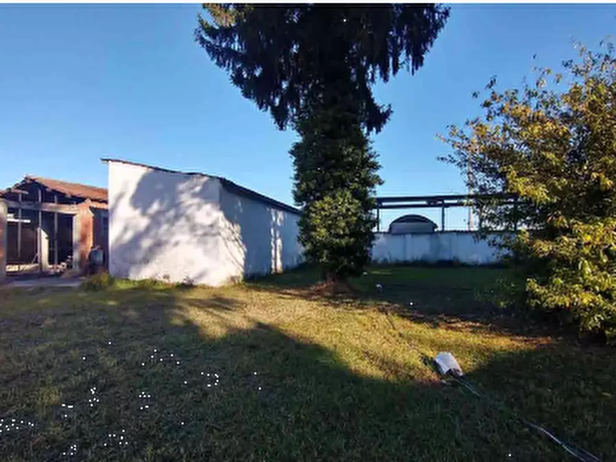 Immagine 13 di Capannone industriale in vendita  in Via Pieve a Guastalla