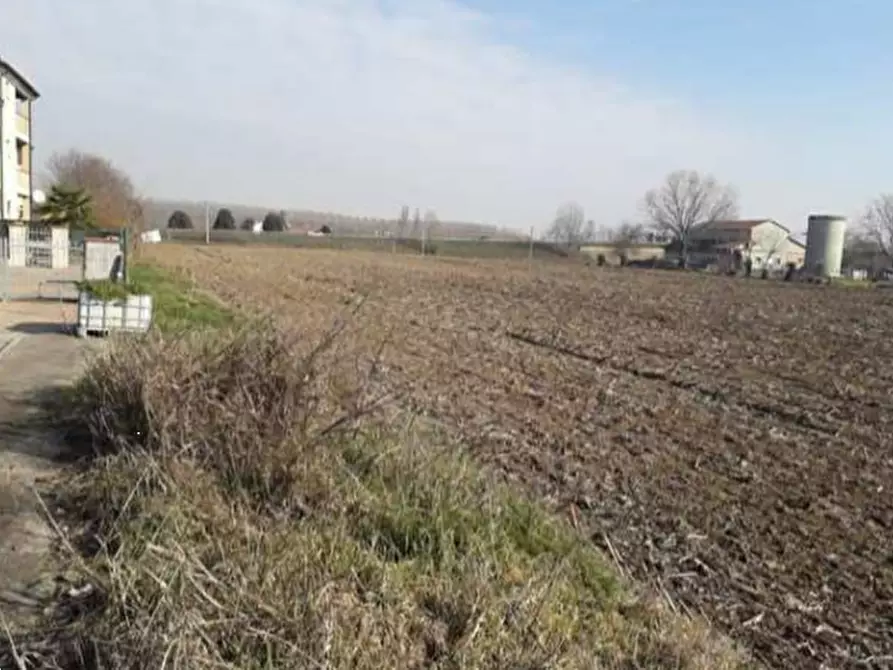 Immagine 2 di Terreno edificabile in vendita  in Via Gianni Rodari a Bagnolo San Vito