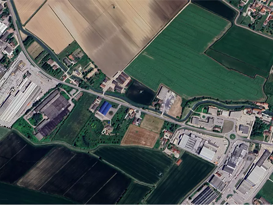 Immagine 20 di Magazzino in vendita  in Via Parolara a Castelbelforte