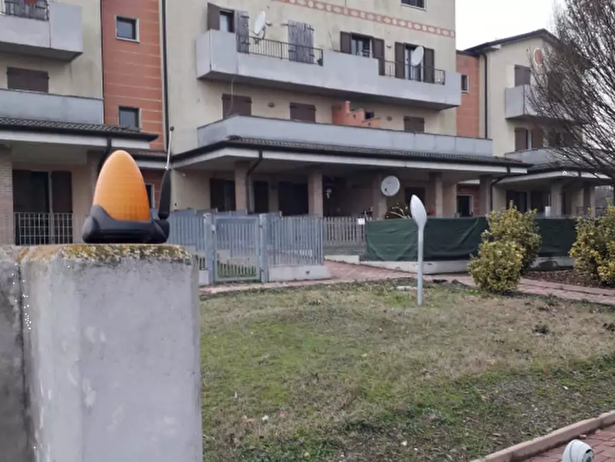 Immagine 9 di Appartamento in vendita  in Strada Statale della Cisa a Borgo Virgilio