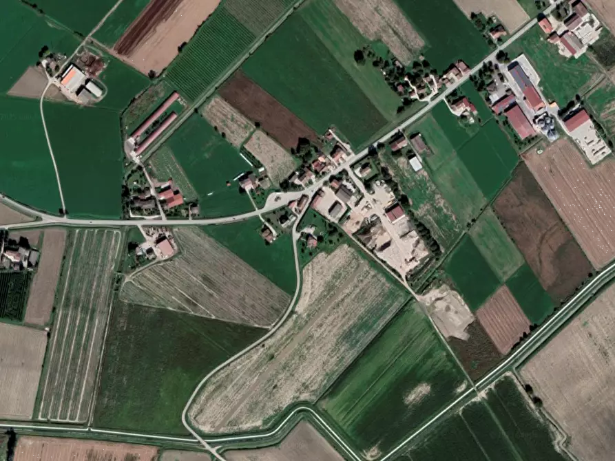 Immagine 32 di Casa indipendente in vendita  in Via Zambone a Quistello