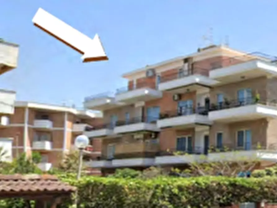 Immagine 11 di Appartamento in vendita  in Via Casablanca a Pomezia