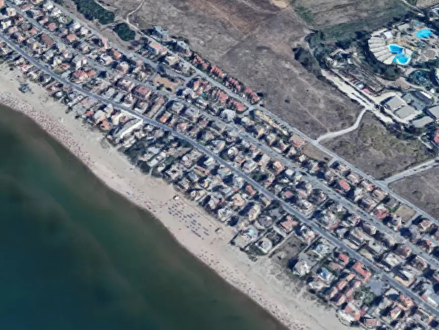 Immagine 19 di Appartamento in vendita  in Via Casablanca a Pomezia