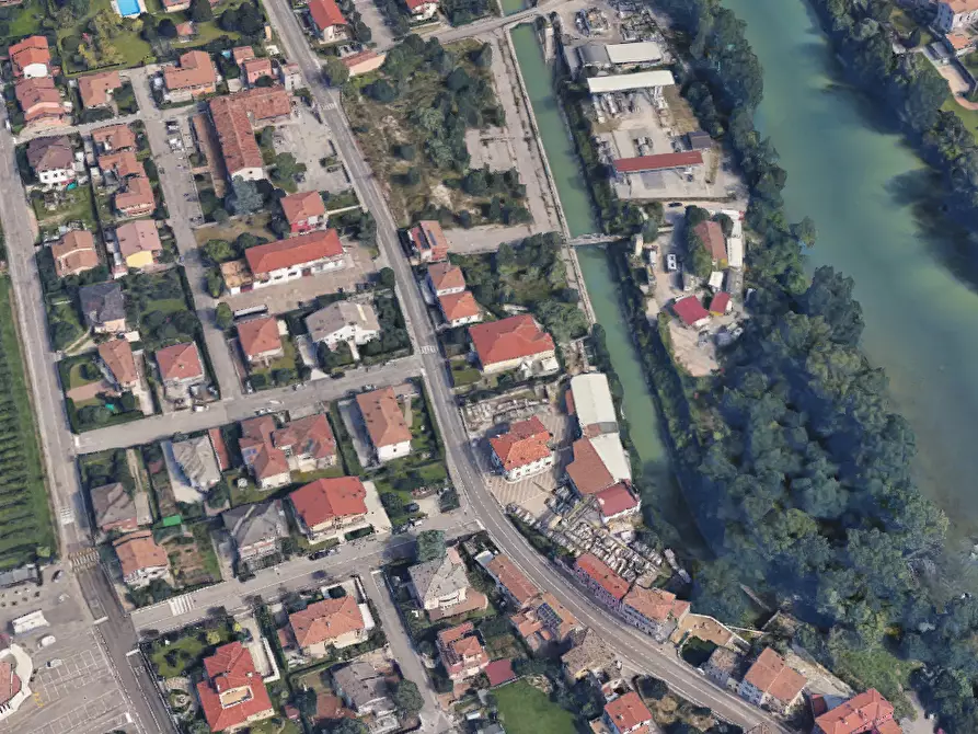 Immagine 12 di Casa indipendente in vendita  in Via G. Marconi  a Cavaion Veronese