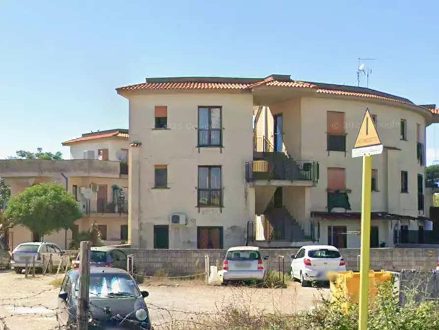 Immagine 1 di Appartamento in vendita  in Via Taglio delle cinque Miglia a Nettuno
