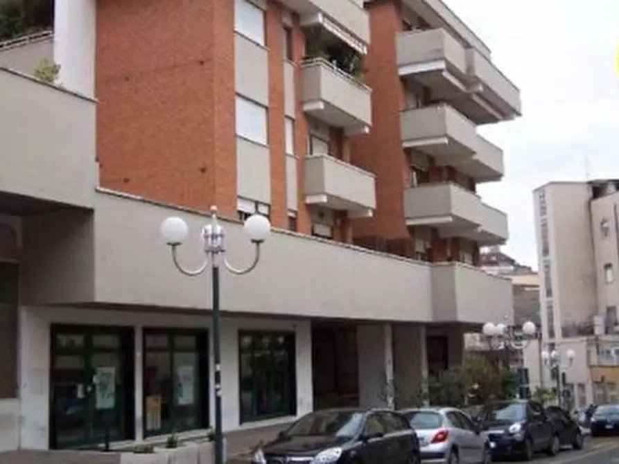 Immagine 1 di Appartamento in vendita  in Via XXIV Maggio a Velletri