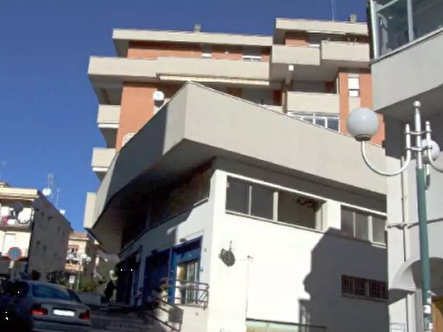 Immagine 4 di Appartamento in vendita  in Via XXIV Maggio a Velletri