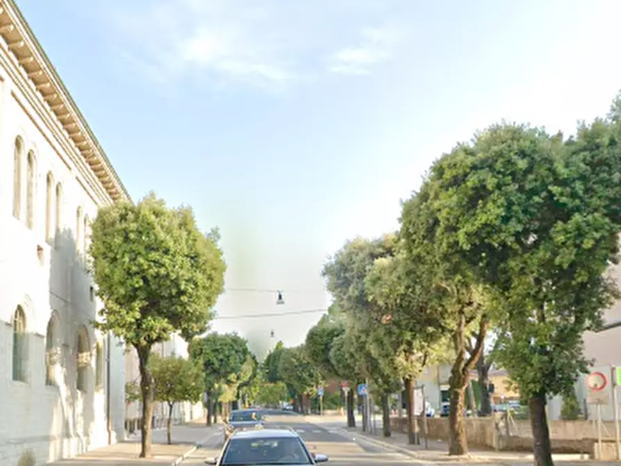 Immagine 7 di Negozio in vendita  in Via Antonio Gramsci a Pergola