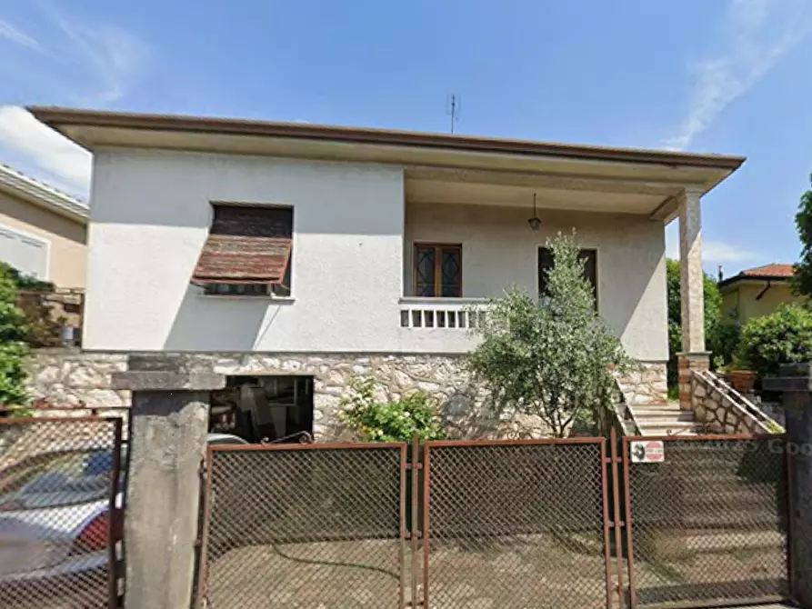 Immagine 3 di Casa indipendente in vendita  in Via G. Marconi  a Cavaion Veronese