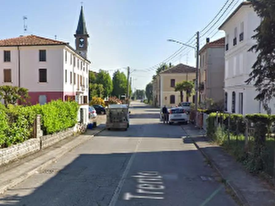 Immagine 9 di Negozio in vendita  in Via Trento a Motteggiana