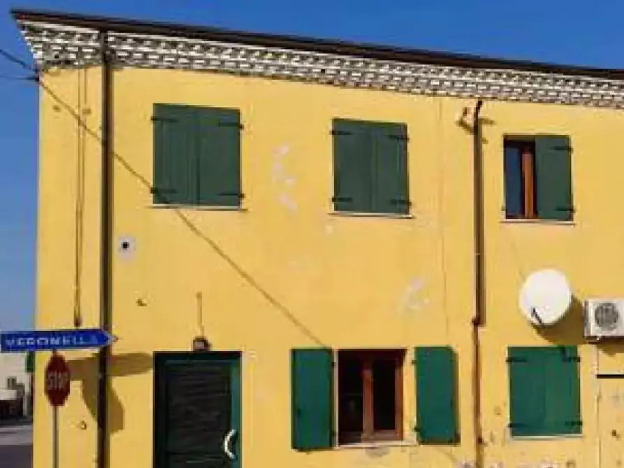 Immagine 13 di Appartamento in vendita  in Via Villaraspa a Albaredo D'adige