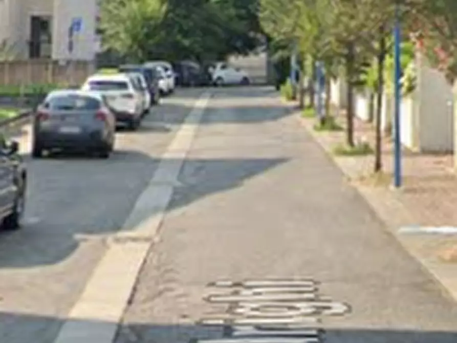 Immagine 4 di Posto auto in vendita  in Via Ugo Aldrighi a Brescia