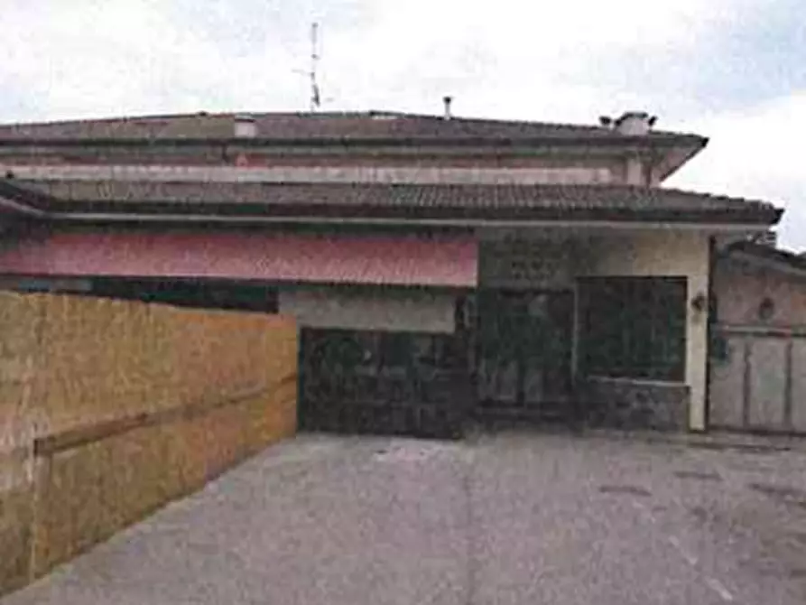 Immagine 25 di Appartamento in vendita  in via Barbarigo a Tribano