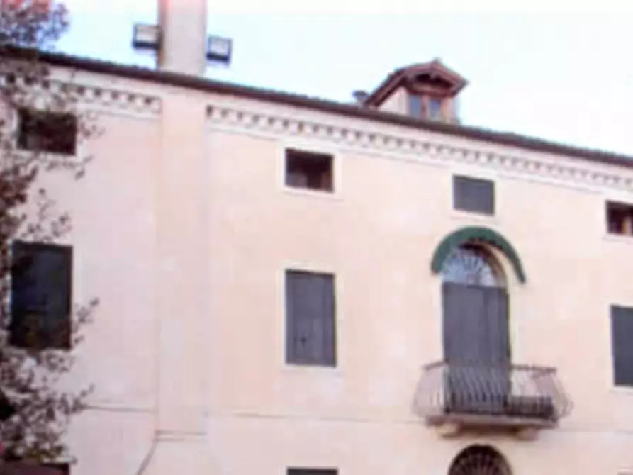 Immagine 5 di Villa in vendita  in Via Roma a Arre