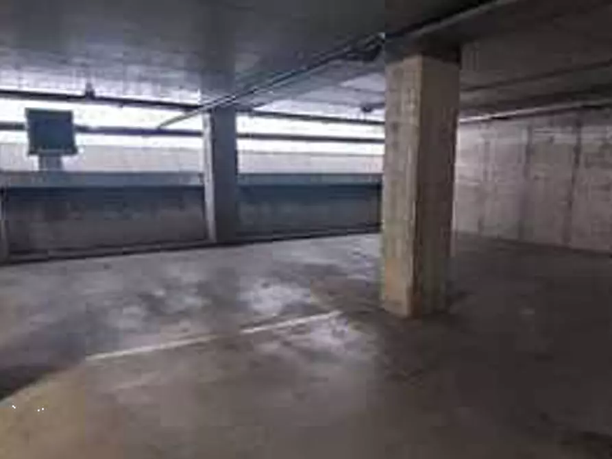 Immagine 1 di Posto auto in vendita  in Via Ugo Aldrighi a Brescia