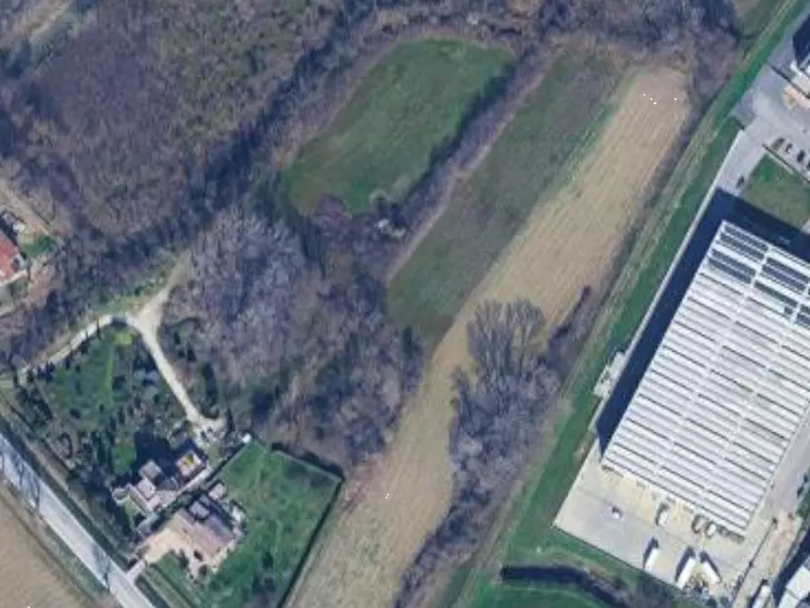 Immagine 10 di Magazzino in vendita  in Via Alessandro Volta a Veggiano