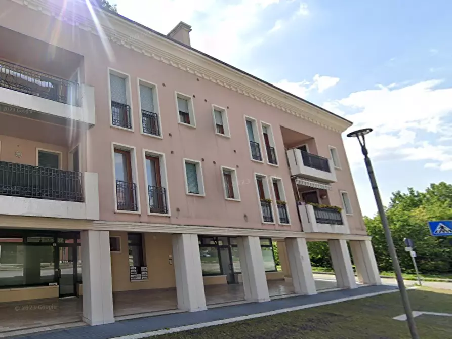 Immagine 4 di Negozio in vendita  in Viale Alcide De Gasperi a Rubano