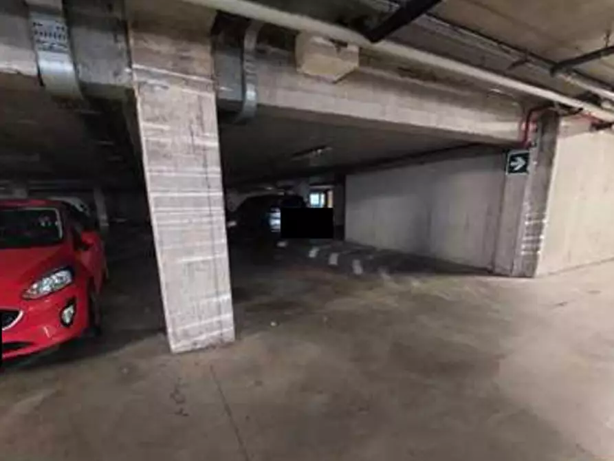 Immagine 1 di Posto auto in vendita  in Via Ugo Aldrighi a Brescia